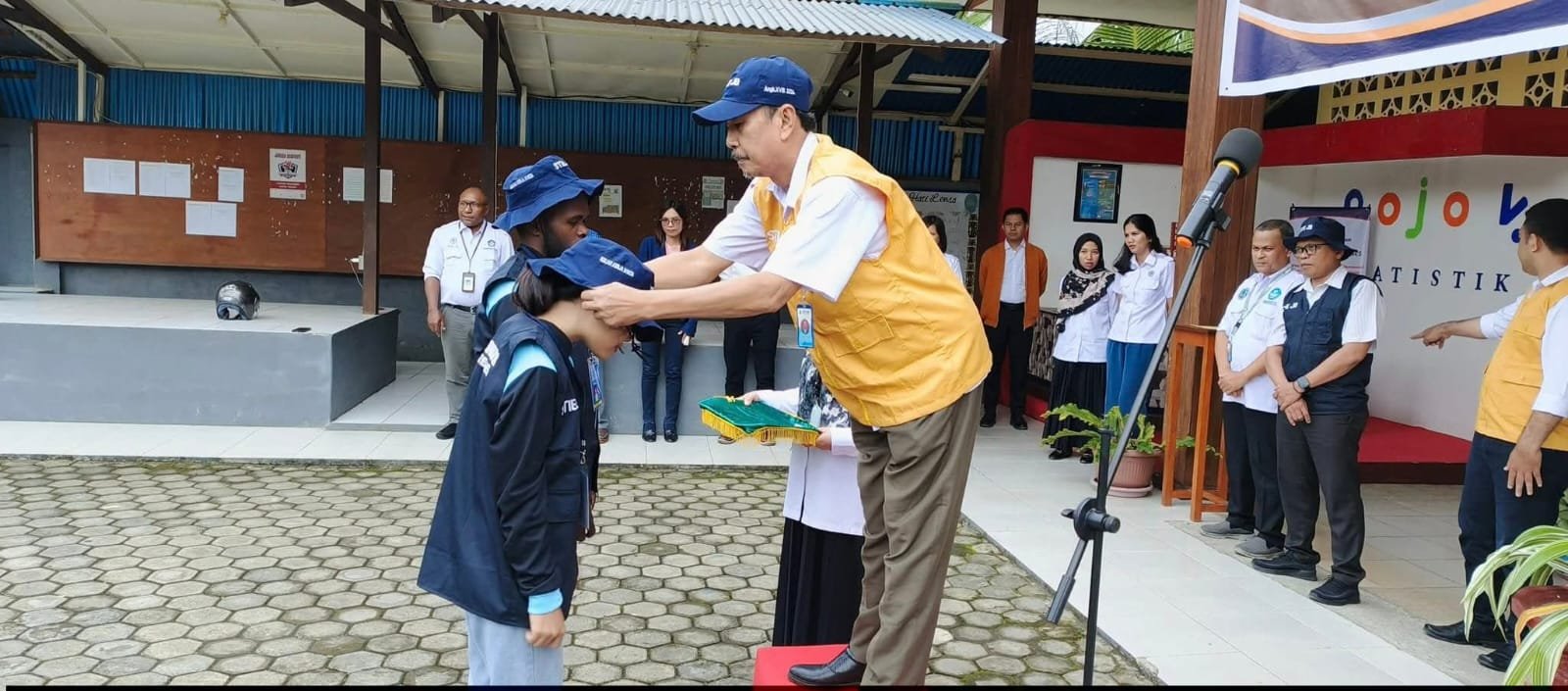Penarikan KKN Institut Jambatan Bulan